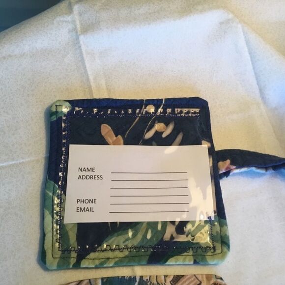 NWOT. Handmade Luggage/Backpack Tags in Set of 3 - Picture 4 of 7